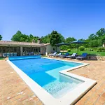 Lipa Villa