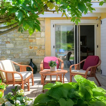 Villa Lipa *