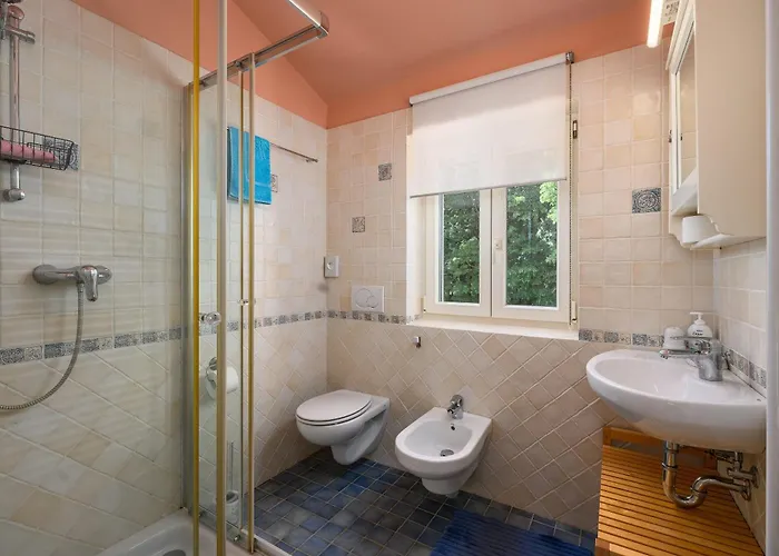 Βίλα Lipa Krnica