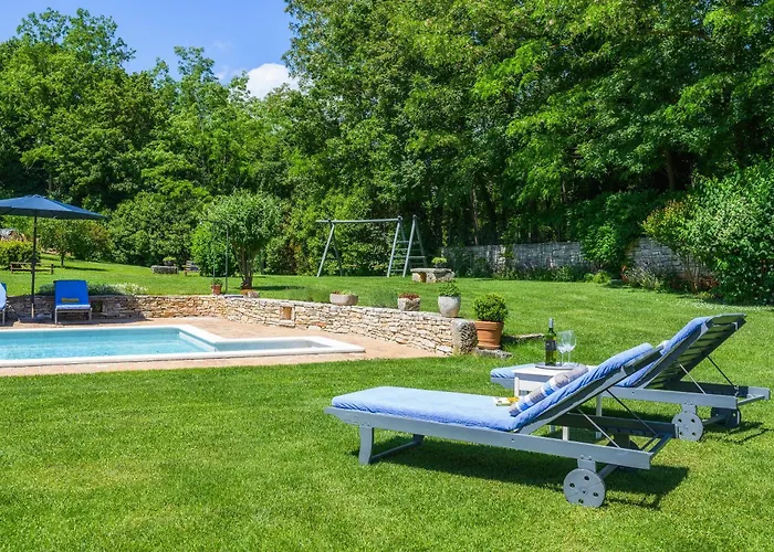 Βίλα Lipa Krnica